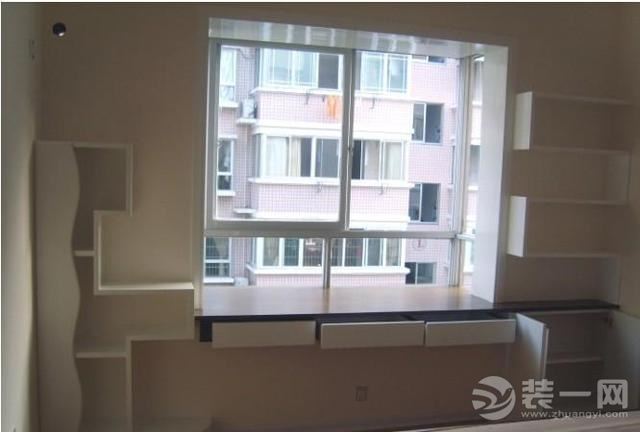 飘窗怎么改成书桌和梳妆台 20140711012207_0445.jpg