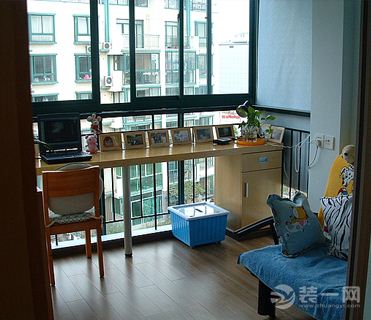 小户型书房装修设计效果图