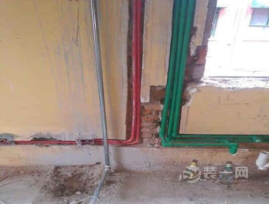 大连装饰公司水电隐蔽工程施工图片