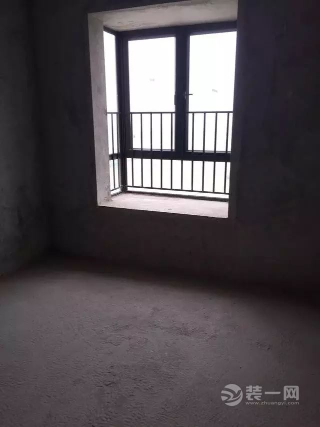 装修前毛坯房效果图